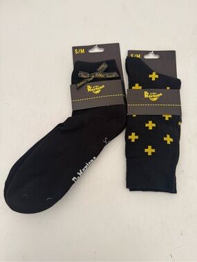 NWT Dr. Martens Black Crew Sock Set
